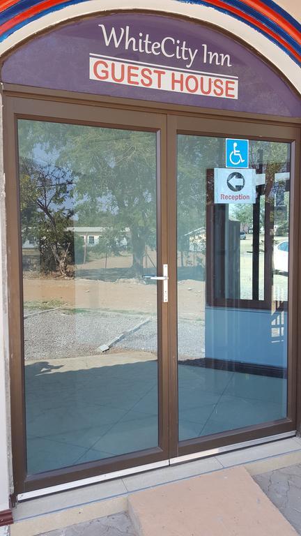 White City Inn Gaborone Dış mekan fotoğraf