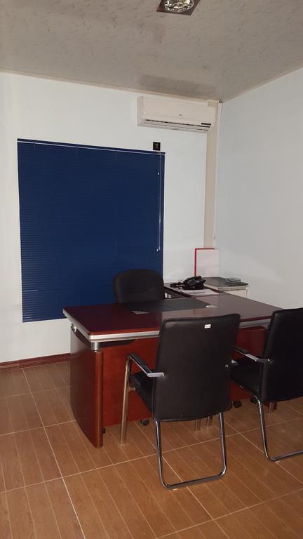 White City Inn Gaborone Dış mekan fotoğraf