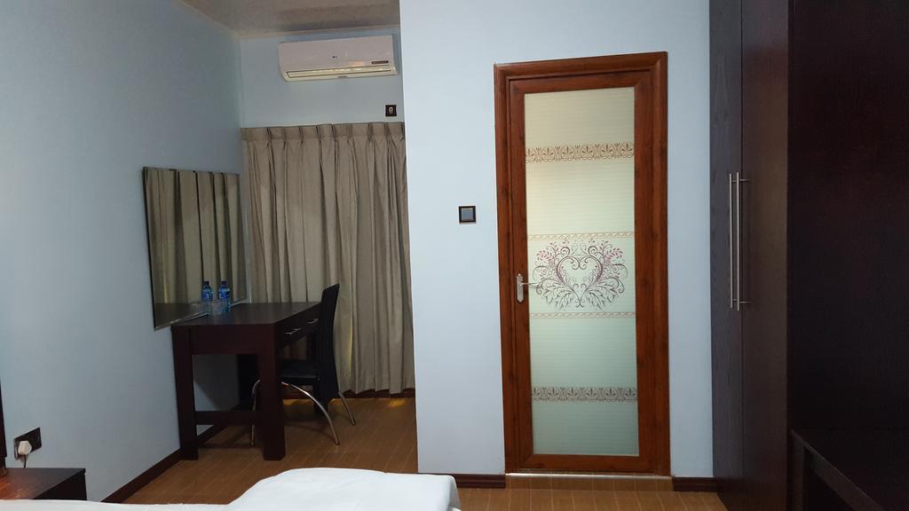 White City Inn Gaborone Dış mekan fotoğraf