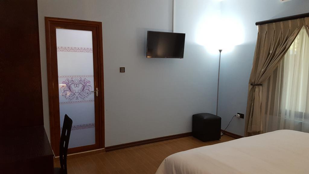White City Inn Gaborone Dış mekan fotoğraf